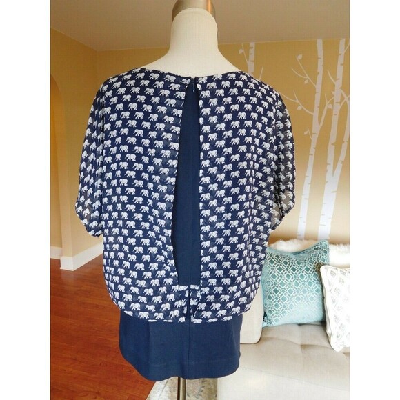 Darling Cabi# 5345 "Parade Blouse" Elephant Print Navy/White Overlay Top SZ S - Picture 6 of 9